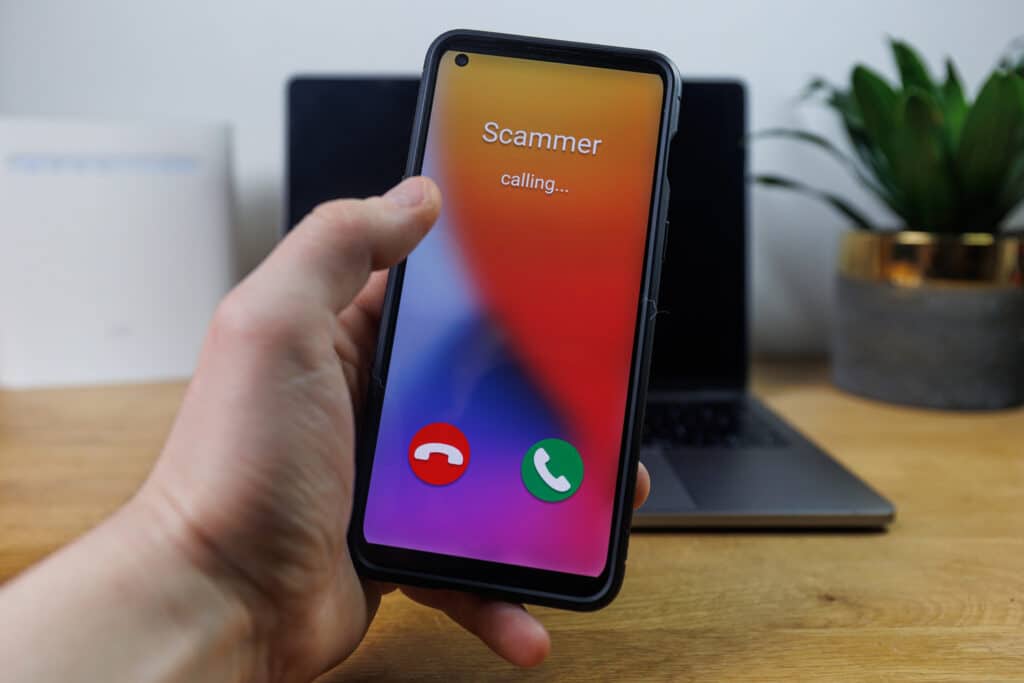 scammer calling on a cellphone